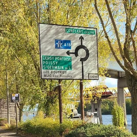 Διαμέρισμα Cosy Avec Vue Sur La Seine