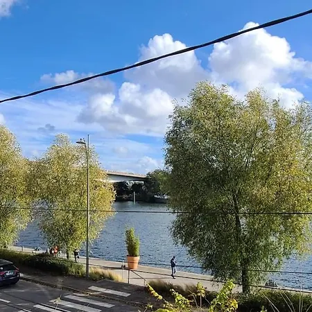 Διαμέρισμα Cosy Avec Vue Sur La Seine
