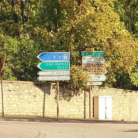 Διαμέρισμα Cosy Avec Vue Sur La Seine Conflans-Sainte-Honorine